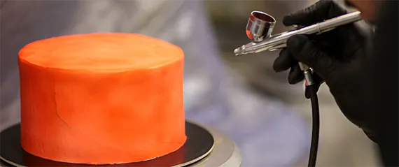 How to Airbrush Cakes for Beginners?